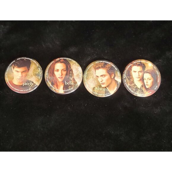 Collectible New Moon Pins, set of 4 (set #2) - Picture 2 of 9